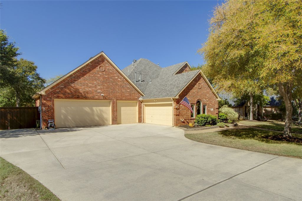 2705 Quail Cove Drive, Highland Village, TX 75077 — photo 4