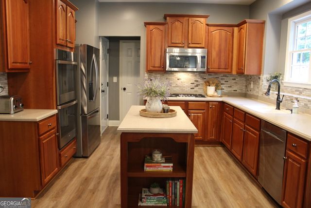 6108 Windflower Drive, Powder Springs, GA 30127