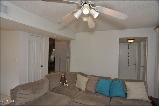 7528 LUZ DE LUMBRE Avenue, El Paso, TX 79912