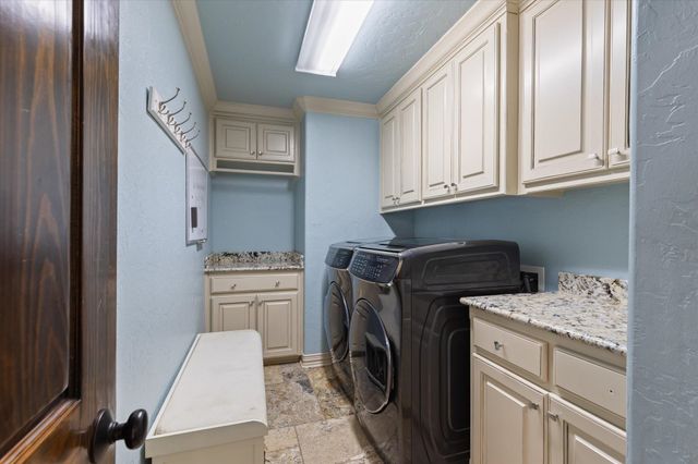 100 Alexis Drive, Longview, TX 75605