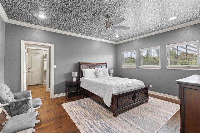 100 Alexis Drive, Longview, TX 75605