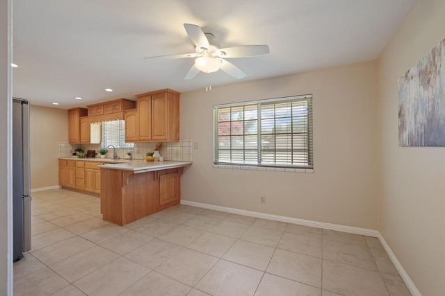 9335 Trenton Way, Stockton, CA 95212