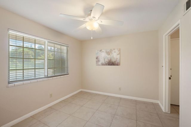 9335 Trenton Way, Stockton, CA 95212