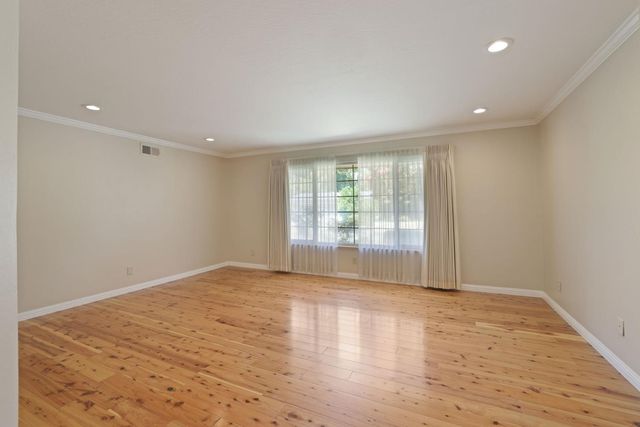9335 Trenton Way, Stockton, CA 95212