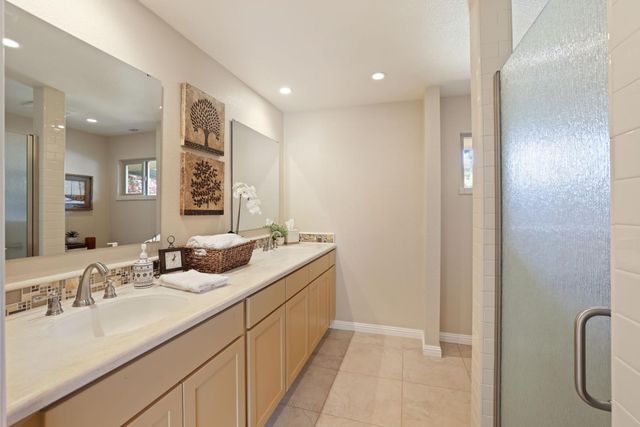 9335 Trenton Way, Stockton, CA 95212