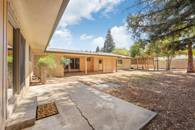 9335 Trenton Way, Stockton, CA 95212
