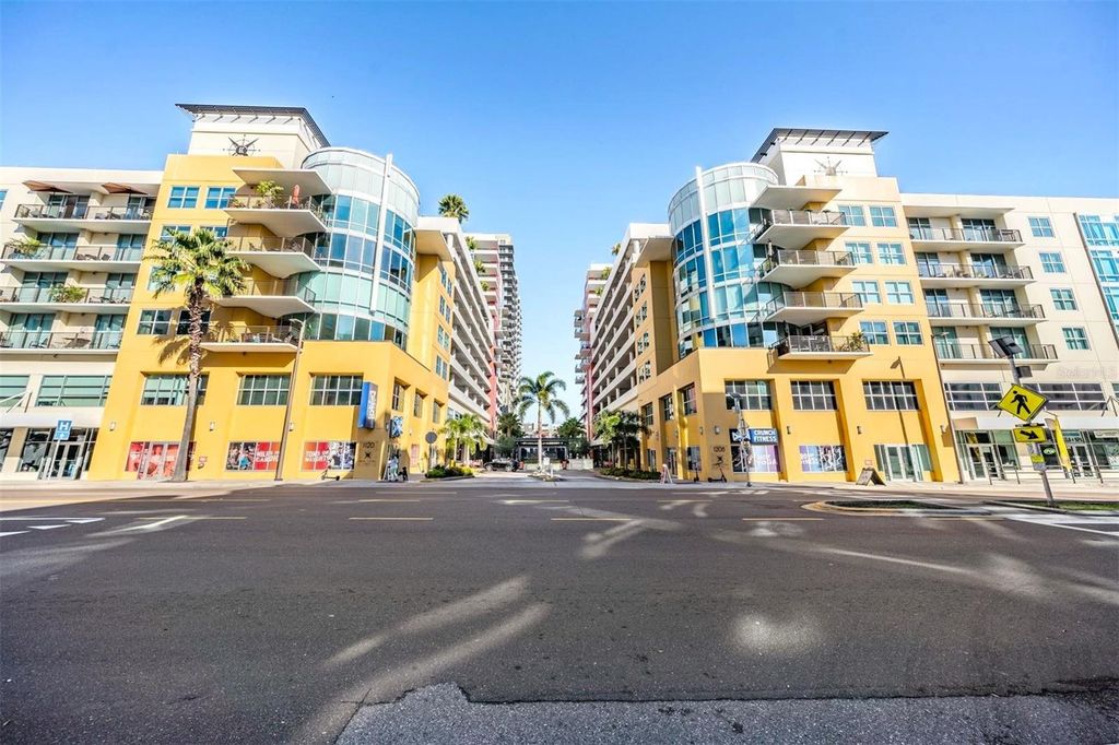 1120 E KENNEDY BOULEVARD 912, Tampa, FL 33602