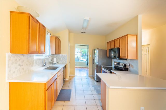 1906 Castaway Drive, Dallas, TX 75051