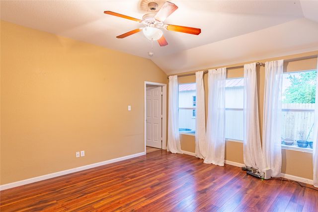 1906 Castaway Drive, Dallas, TX 75051
