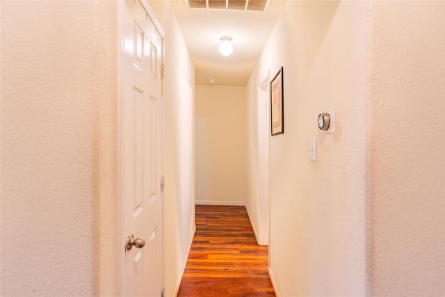 1906 Castaway Drive, Dallas, TX 75051