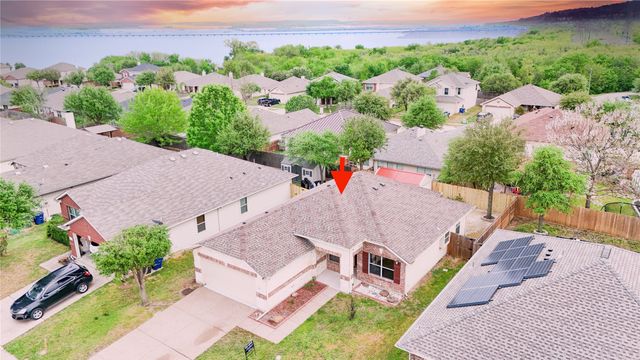1906 Castaway Drive, Dallas, TX 75051