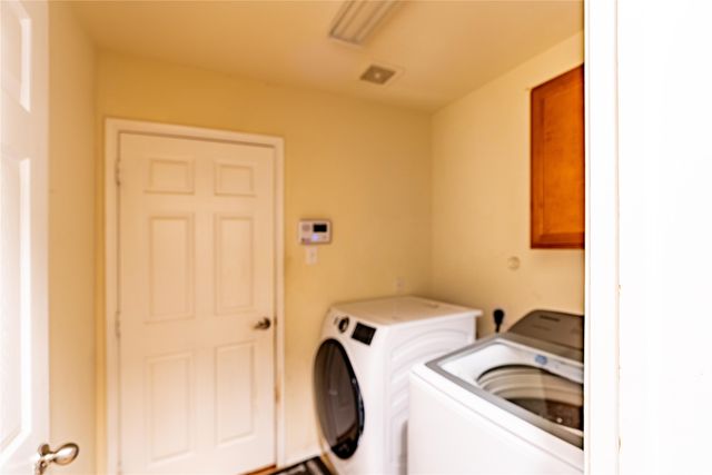 1906 Castaway Drive, Dallas, TX 75051