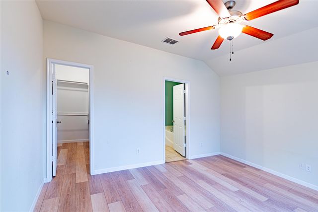 1906 Castaway Drive, Dallas, TX 75051