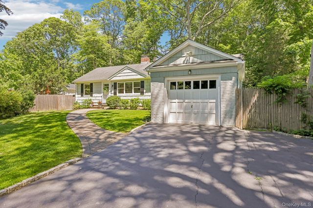 67 Quaker Path, Stony Brook, NY 11790