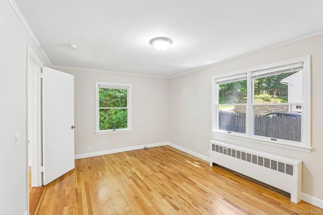 67 Quaker Path, Stony Brook, NY 11790