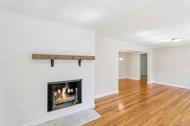 67 Quaker Path, Stony Brook, NY 11790