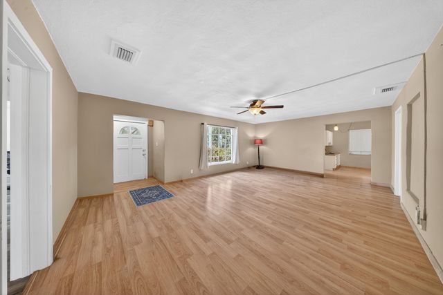 806 S 7th Street, Fort Pierce, FL 34950