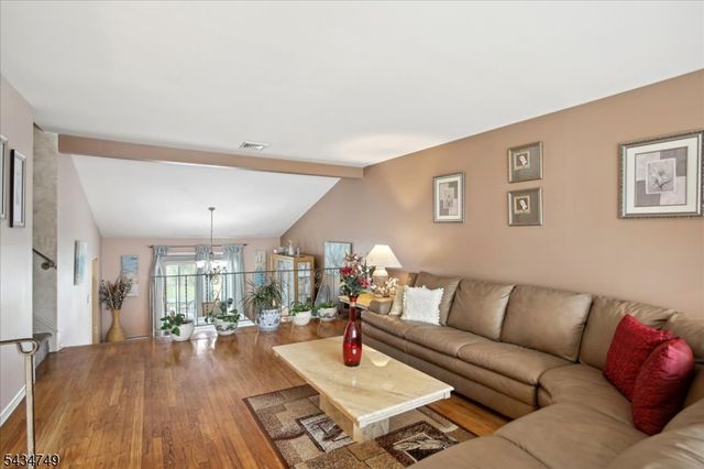 2827 Kathleen Ter, Union Twp., NJ 07083