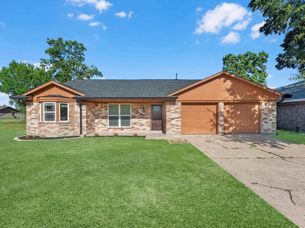 4318 Ponca Street, Pasadena, TX 77504