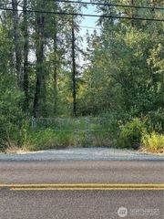 8307 E 144th Street, Puyallup, WA 98375