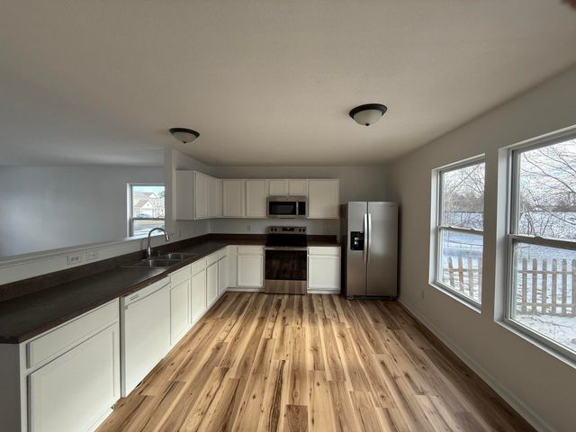 3155 Edling Drive, Kalamazoo, MI 49004