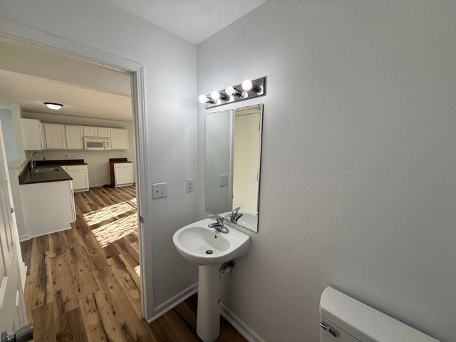 3155 Edling Drive, Kalamazoo, MI 49004