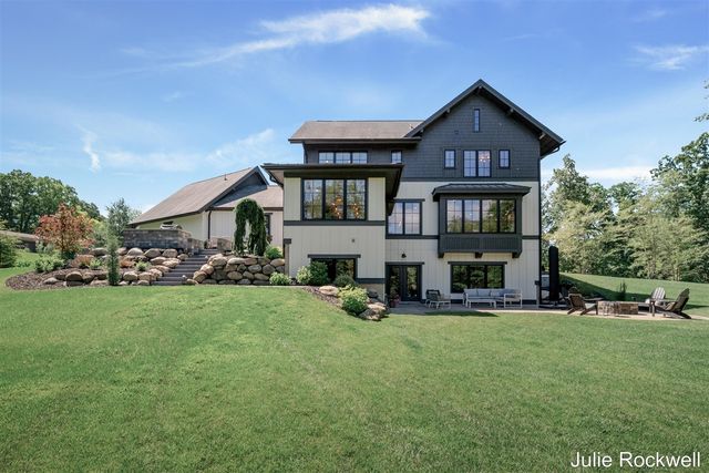 8279 Revado Hills Court, Ada, MI 49301