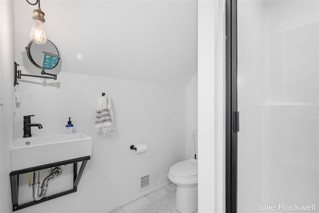 8279 Revado Hills Court, Ada, MI 49301