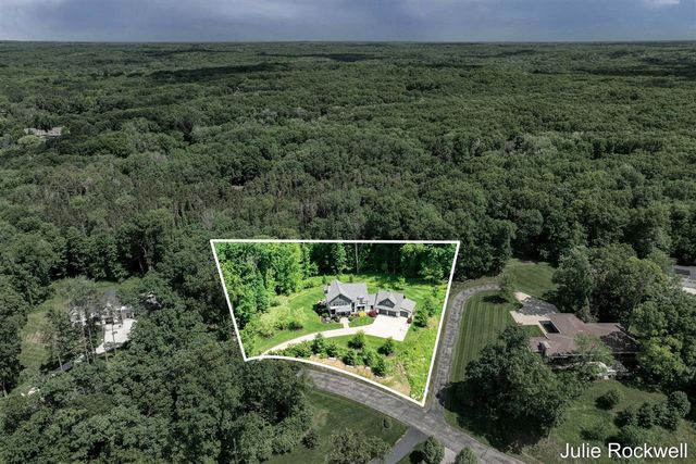8279 Revado Hills Court, Ada, MI 49301