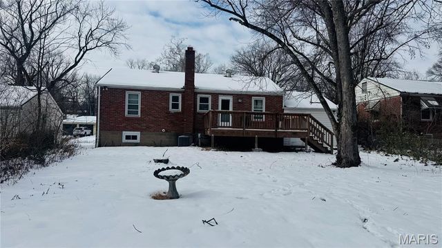 220 S Marguerite Avenue, St Louis, MO 63135