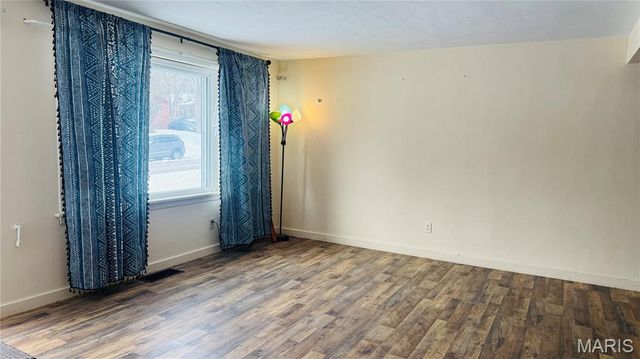 220 S Marguerite Avenue, St Louis, MO 63135