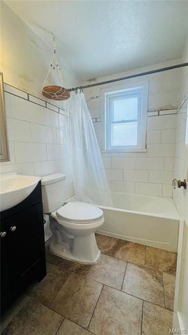 220 S Marguerite Avenue, St Louis, MO 63135