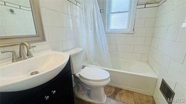 220 S Marguerite Avenue, St Louis, MO 63135