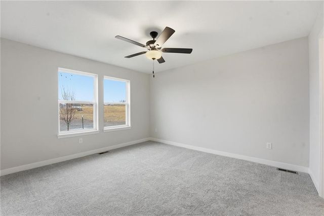 1312 SE Windbreak Drive, Lee's Summit, MO 64081