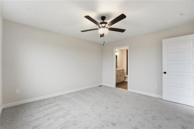 1312 SE Windbreak Drive, Lee's Summit, MO 64081