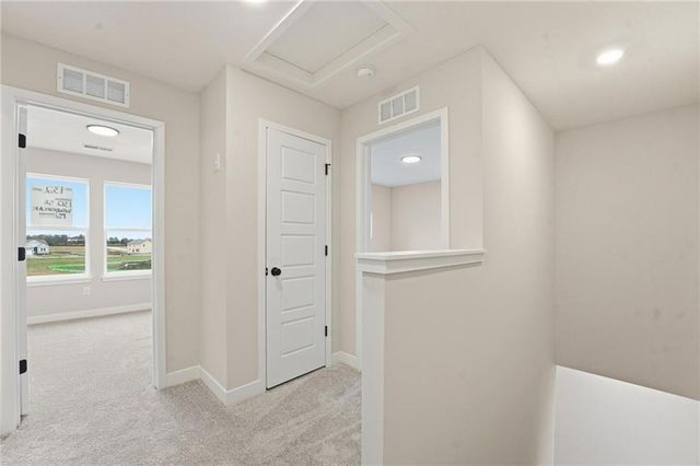 1312 SE Windbreak Drive, Lee's Summit, MO 64081