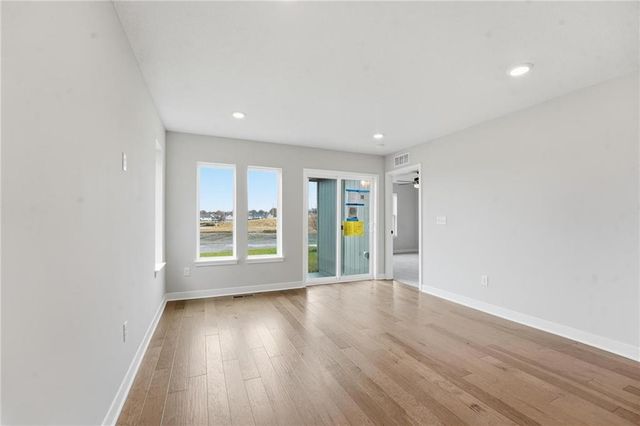 1312 SE Windbreak Drive, Lee's Summit, MO 64081