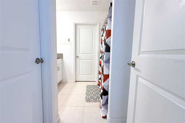 2058 STELLAR BRILLIANCE WAY, Lutz, FL 33558