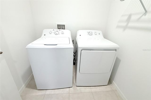 2058 STELLAR BRILLIANCE WAY, Lutz, FL 33558