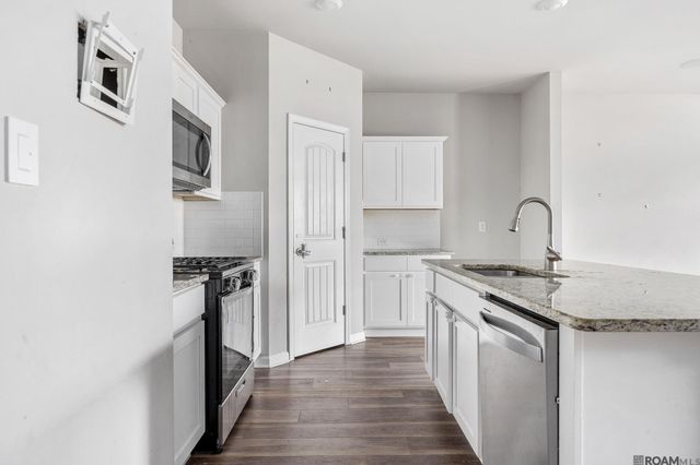 7508 Scarlet Oak Dr, Gonzales, LA 70737