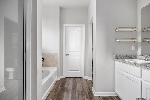 7508 Scarlet Oak Dr, Gonzales, LA 70737