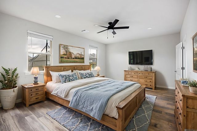 7508 Scarlet Oak Dr, Gonzales, LA 70737