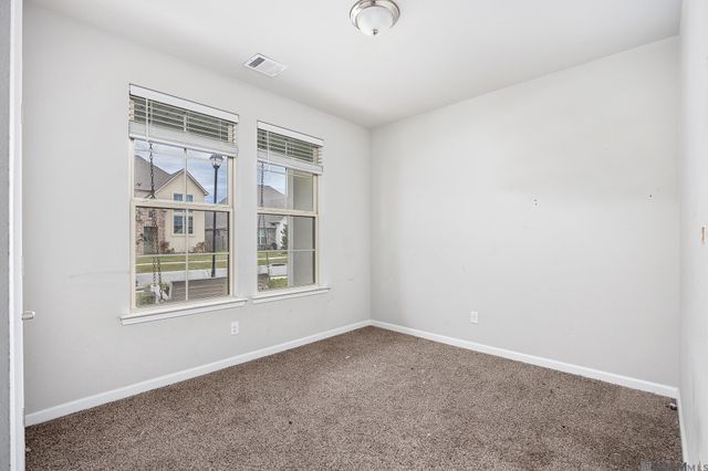 7508 Scarlet Oak Dr, Gonzales, LA 70737