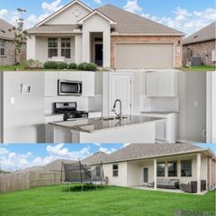 7508 Scarlet Oak Dr, Gonzales, LA 70737
