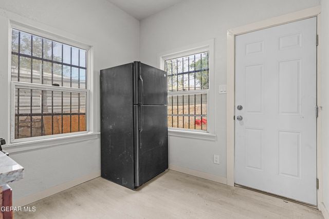 511 E Nevada Avenue A-E, El Paso, TX 79902