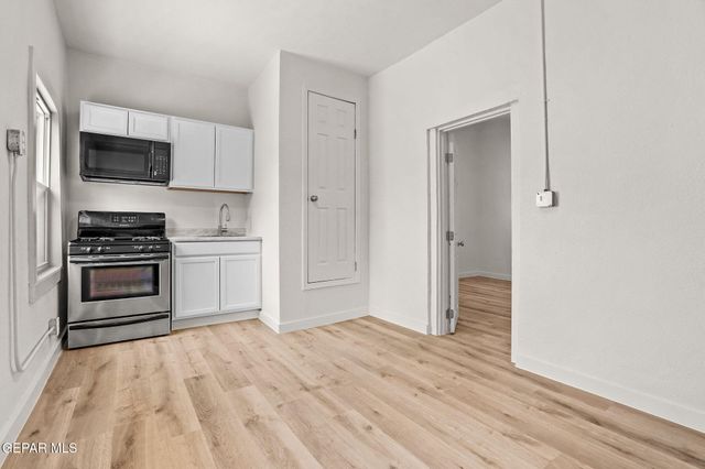 511 E Nevada Avenue A-E, El Paso, TX 79902