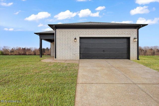 538 Bolivar Drive, Nesbit, MS 38651