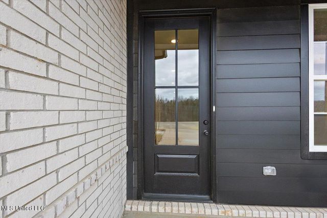 538 Bolivar Drive, Nesbit, MS 38651