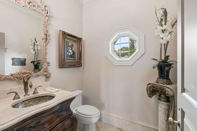 140 Carnoustie Way, Fayetteville, GA 30215