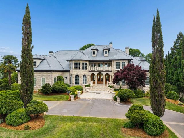 140 Carnoustie Way, Fayetteville, GA 30215